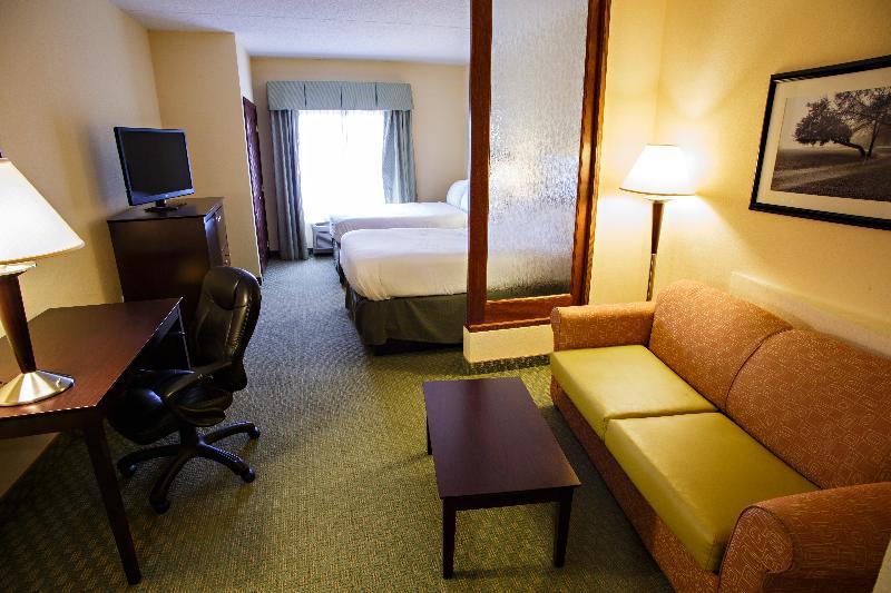 Holiday Inn Express & Suites Harrisburg West Mechanicsburg Exterior photo